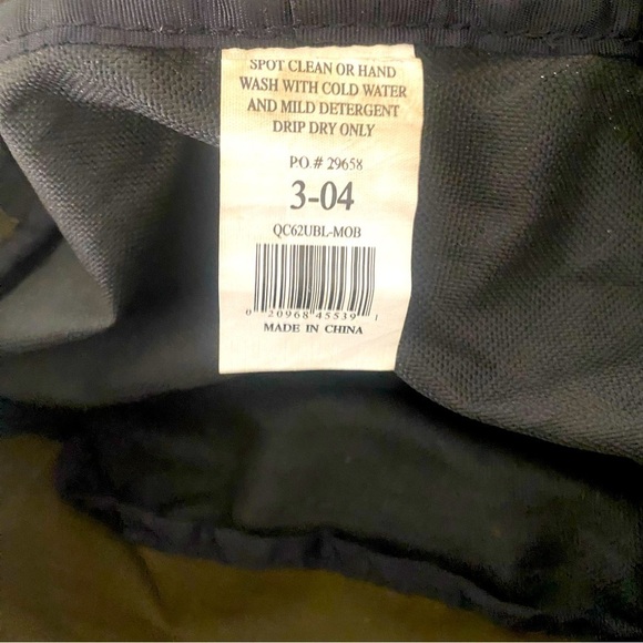 Fieldline Camouflage Fanny Pack Hunting Camping Hiking Waist Bag Wide Strap - Picture 4 of 9